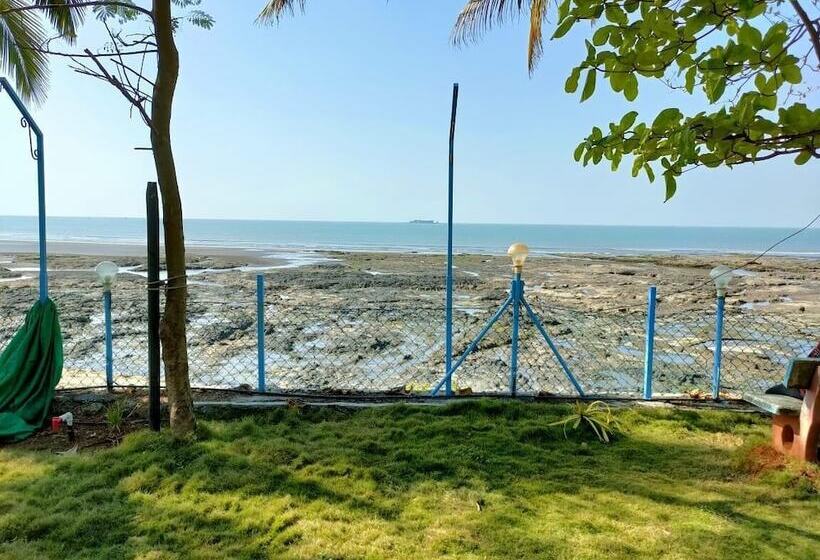 فندق Sea Breeze Beach Resort