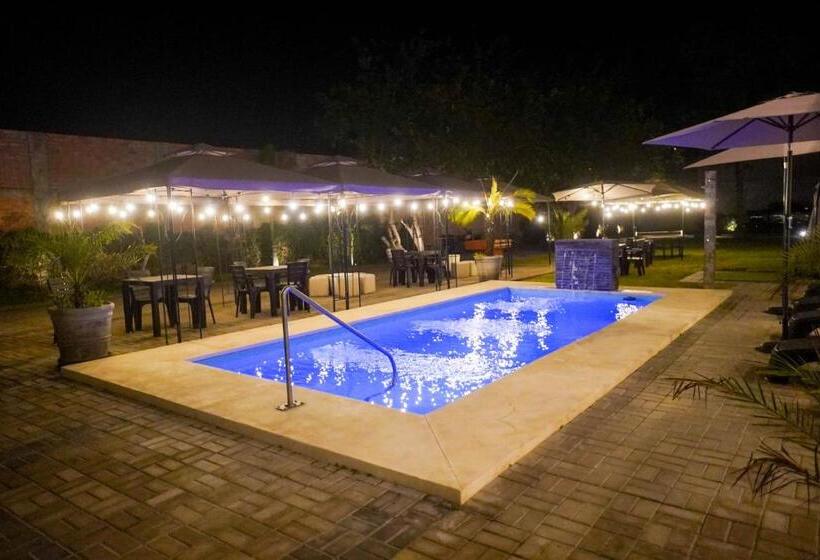 ホテル Silver Inn