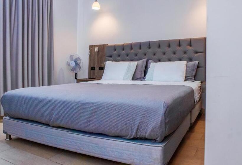 ホテル Silver Inn