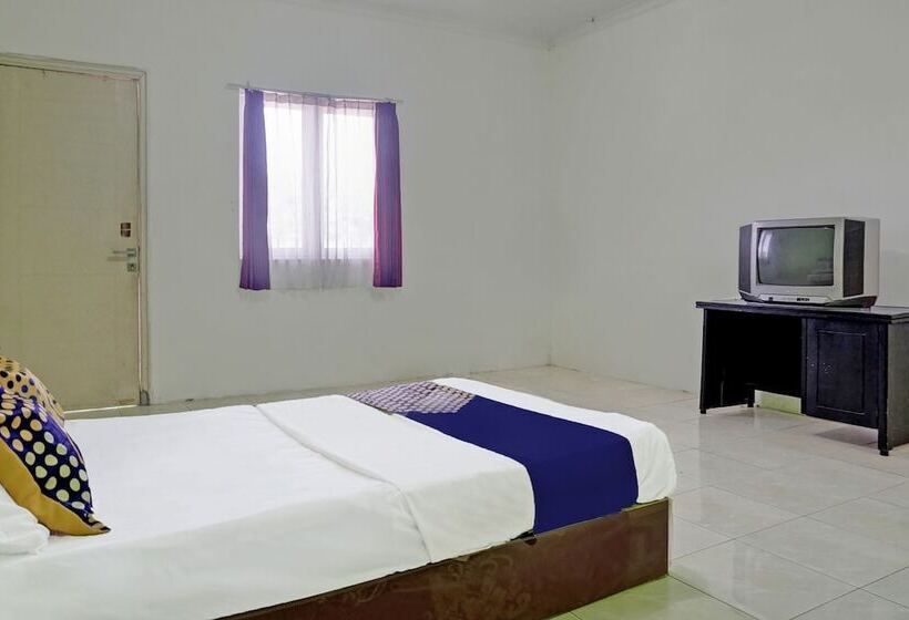 호텔 Spot On 92031 Wisma Galung Syariah