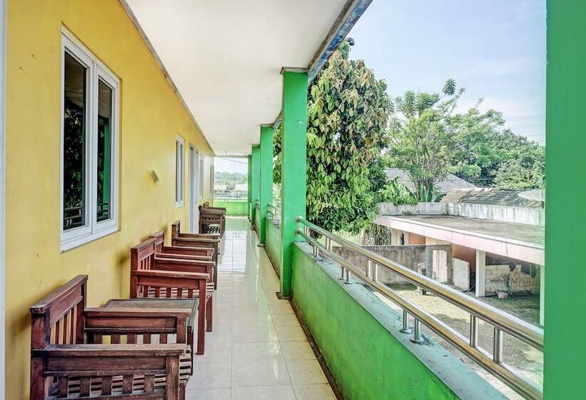 호텔 Spot On 92031 Wisma Galung Syariah