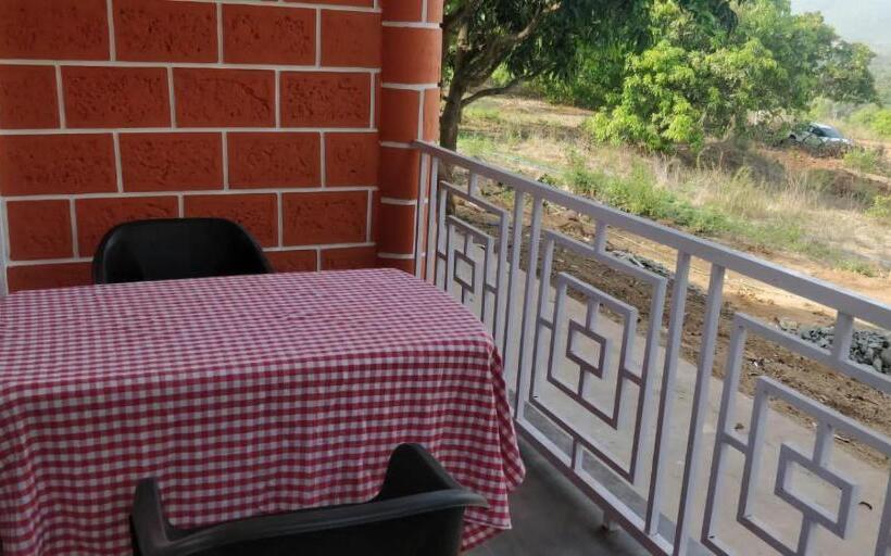 בית מלון כפרי Spring Nature Stay