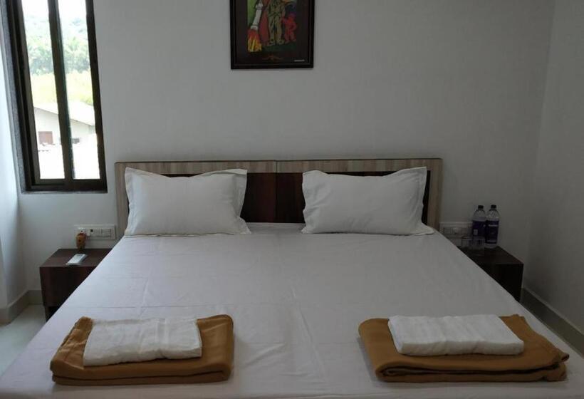 בית מלון כפרי The Mangrove