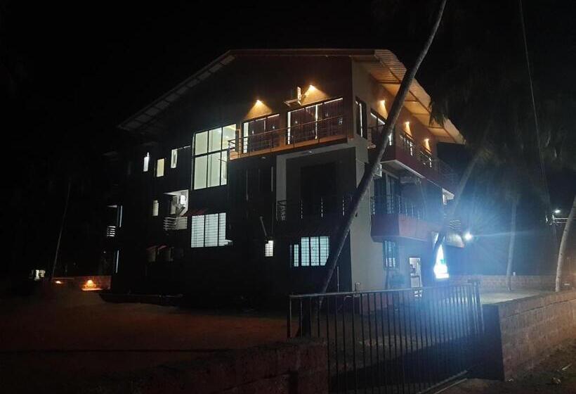 בית מלון כפרי The Mangrove