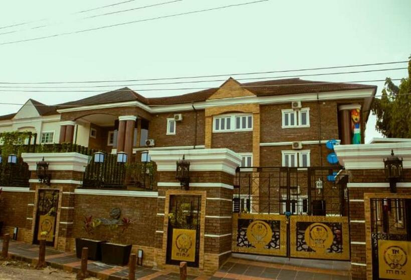 هتل Tn Max Luxury Home