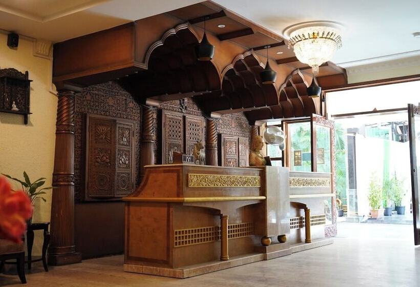 호텔 Tourist Inn By Sagar