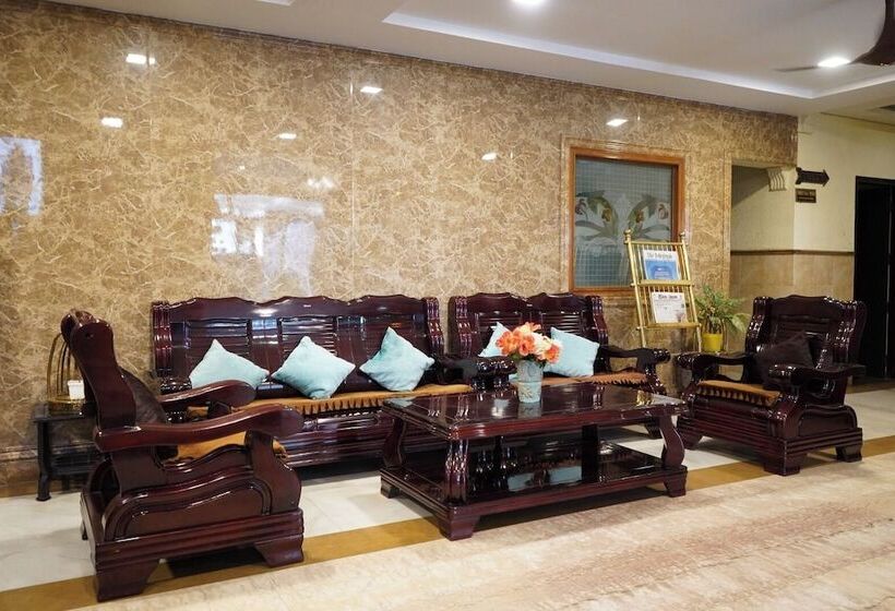 호텔 Tourist Inn By Sagar