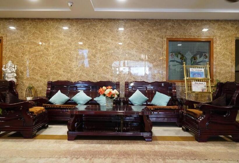 호텔 Tourist Inn By Sagar