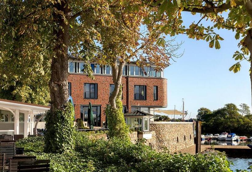 هتل Traditionshaus By Zollenspieker Fährhaus