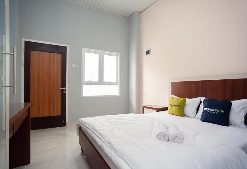 Urbanview Hotel Pangeran Palembang By Reddoorz