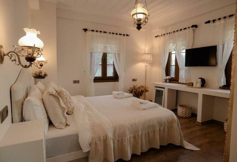 호텔 Vrodi By House