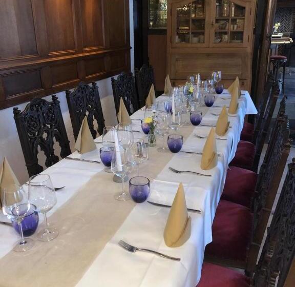 ホテル Zur Brücke