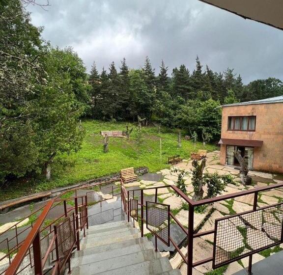 Kompozitor Hotel Dilijan