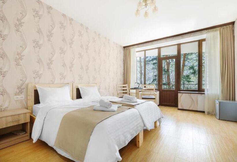 Kompozitor Hotel Dilijan