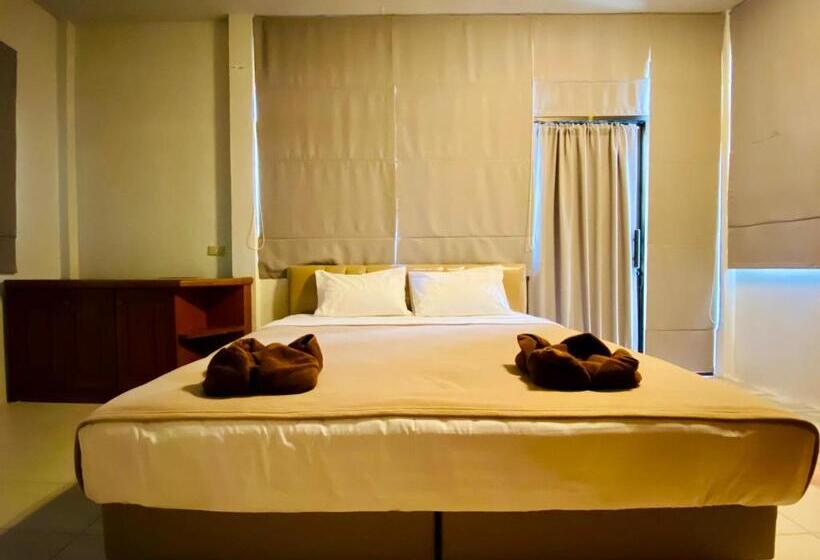 Orchard House Resort