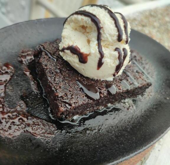 پانسیون Bella Louise House