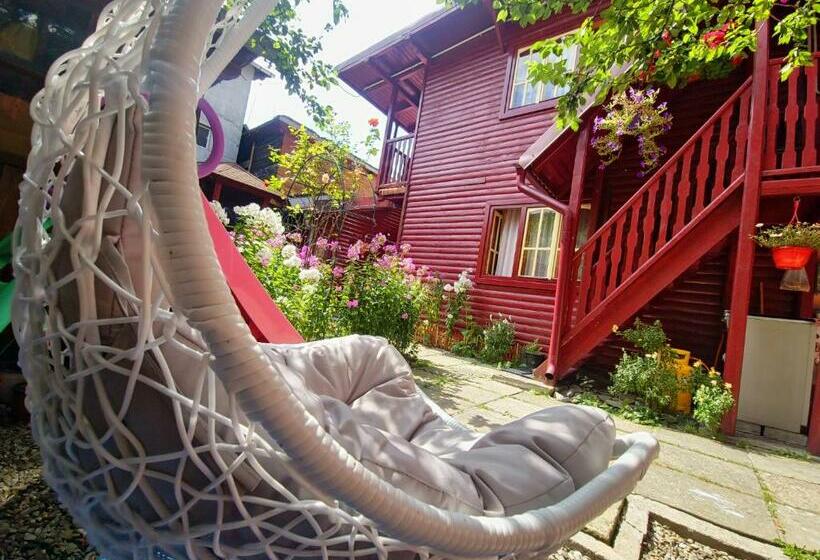 ペンション Casa Lav