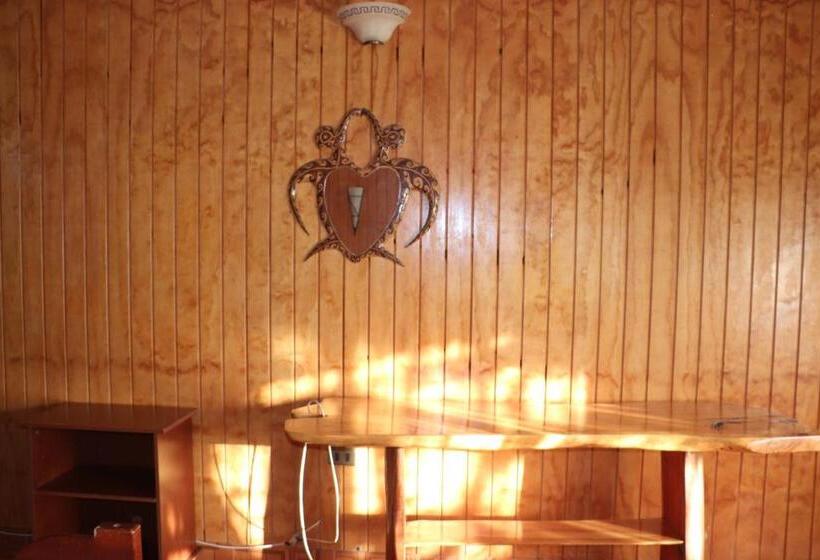 膳宿费 Hostal Avareipua