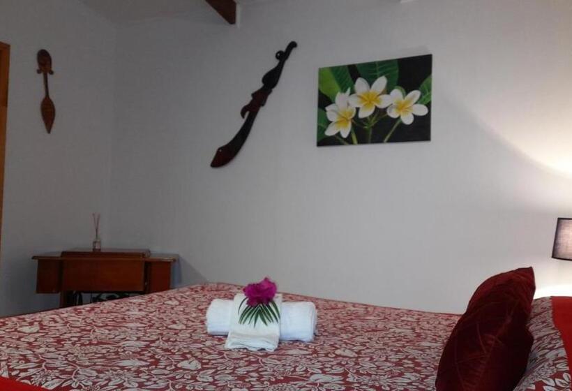 ペンション Hostal Makohe Rapa Nui