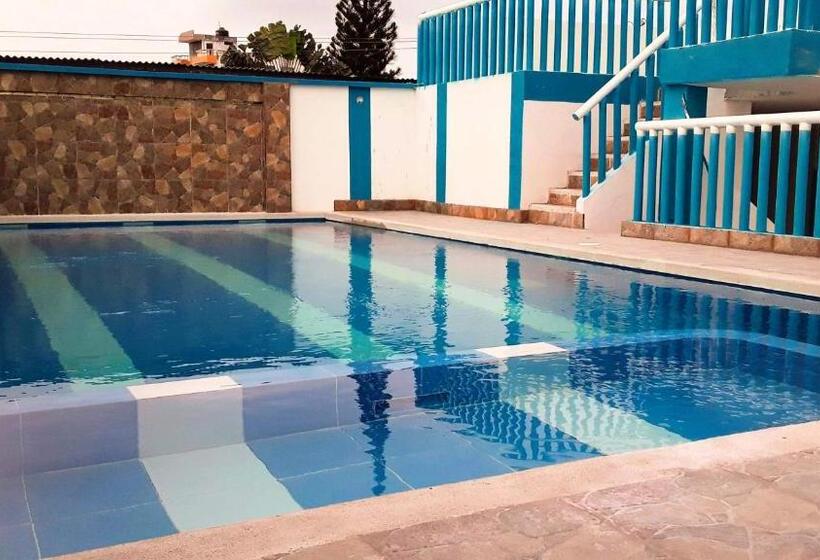 פנסיון Hostal Samary