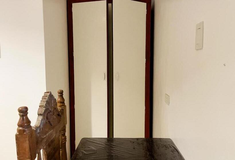 پانسیون Lara S Guesthouse Siargao