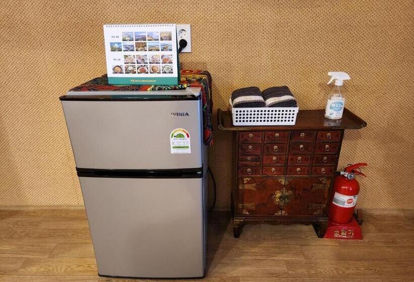 Pansiyon Leehakjang Guesthouse