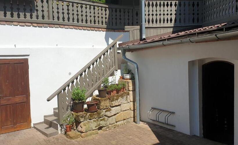 膳宿费 Penzion A Restaurace U Báby šubrový