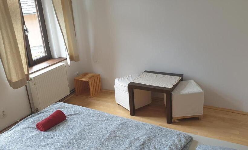 膳宿费 Penzion A Restaurace U Báby šubrový