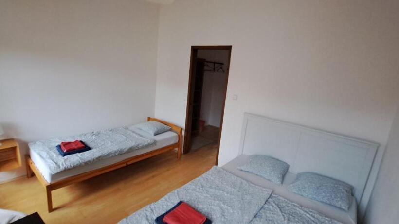 膳宿费 Penzion A Restaurace U Báby šubrový