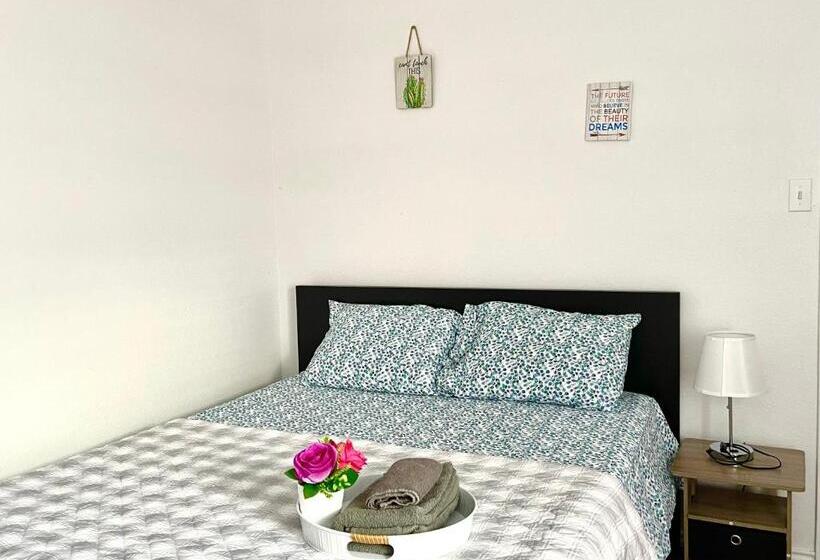 پانسیون Private Rooms Near I 30 Mesquite