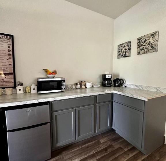 بنسيون Sonia S Guest Suite In Montesano Gateway To Olympic National Park