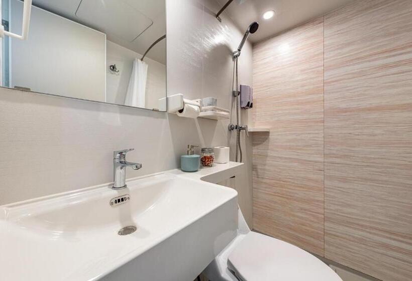 ペンション The Berry Boutique