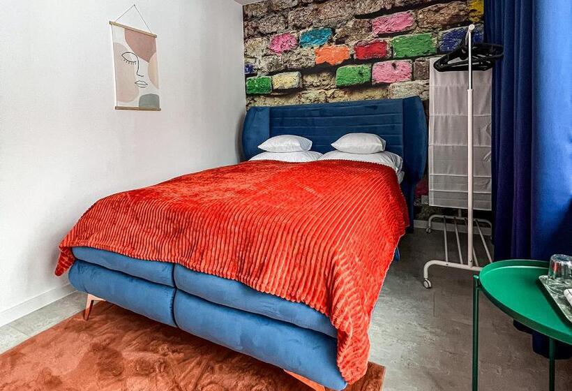 بنسيون Willa Radosna