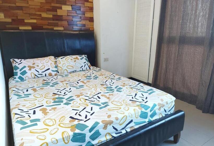 Posh Beds With City View And Pools