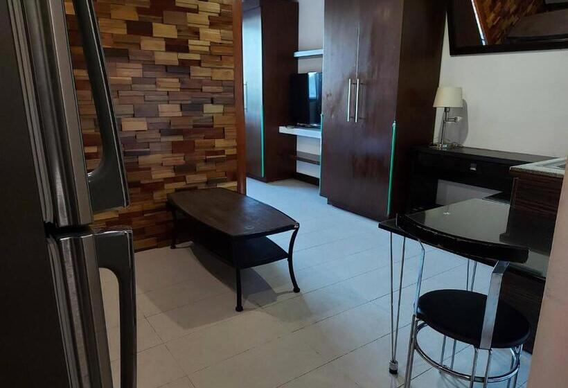 Posh Beds With City View And Pools