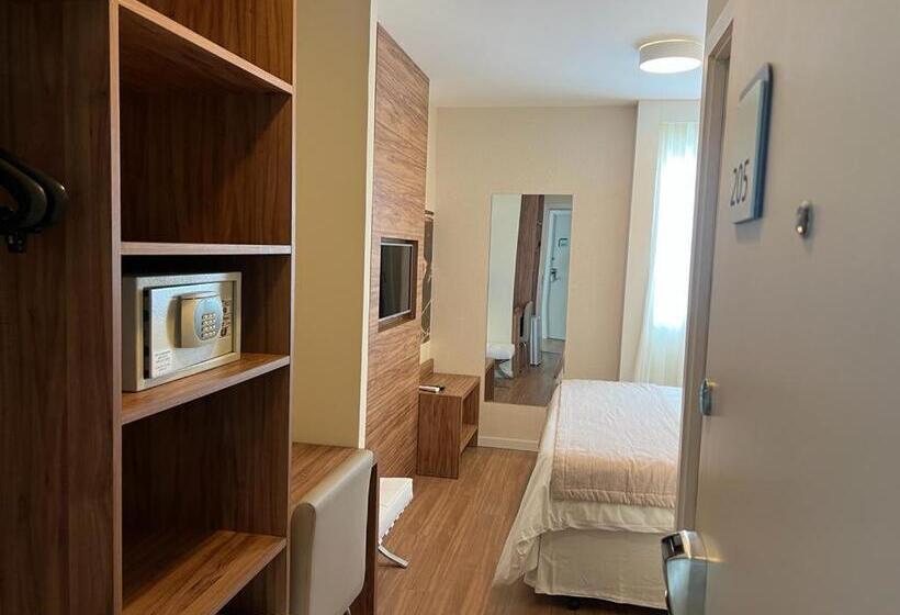 Quarto Plus No Linhares Design Hotel Es