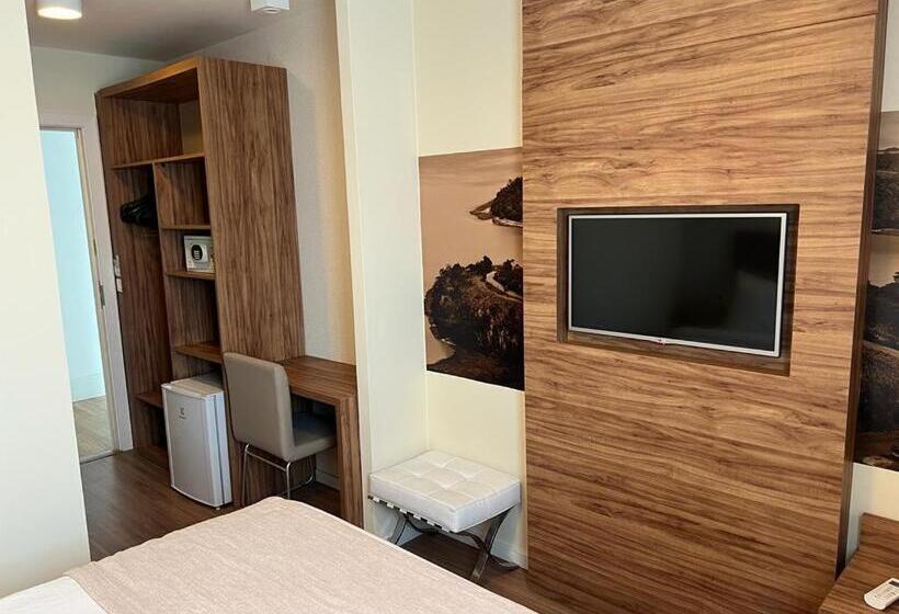 Quarto Plus No Linhares Design Hotel Es