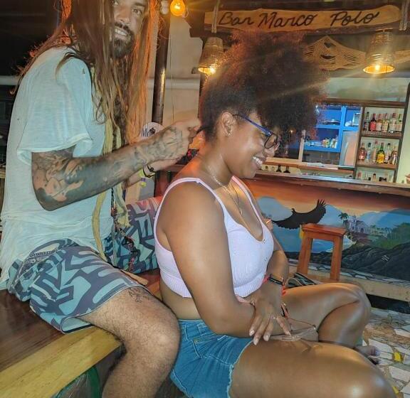 ユースホステル Hostal Portobelo