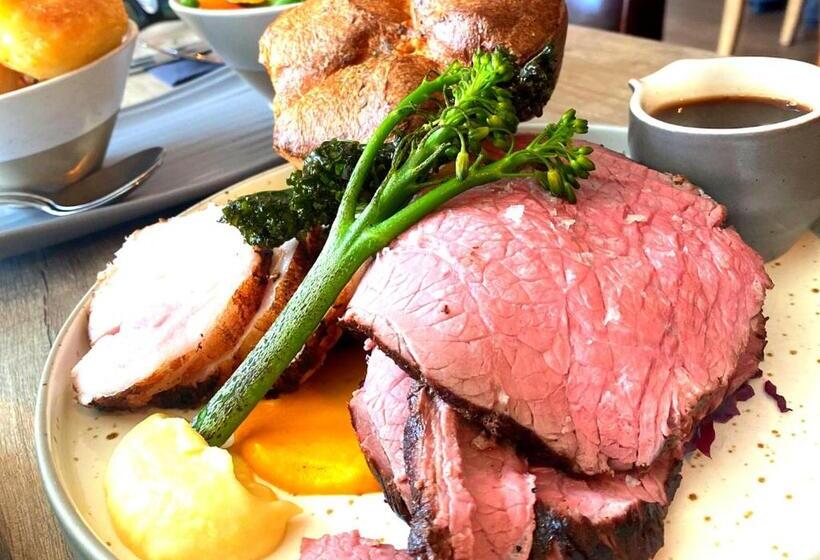 هاستل The Roost On Rock Road