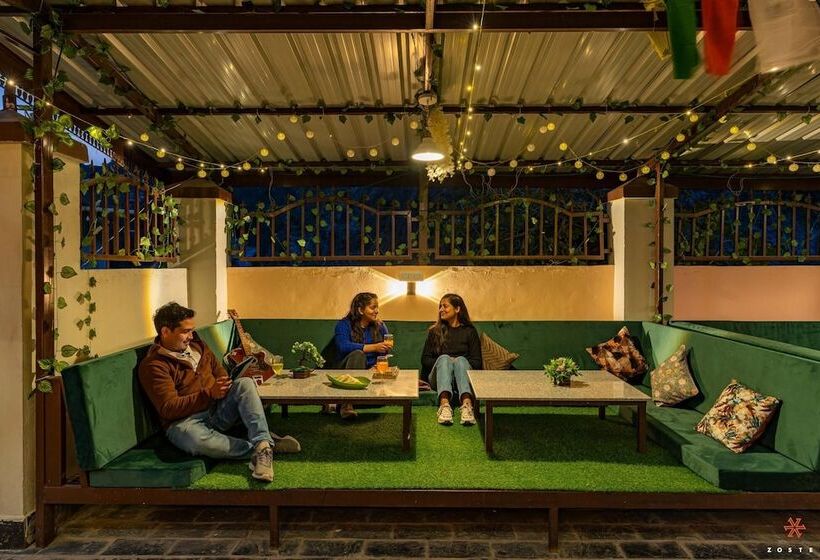 فندق صغير Zostel Plus Kareri