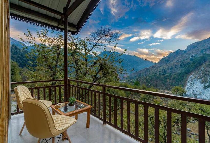 فندق صغير Zostel Plus Kareri