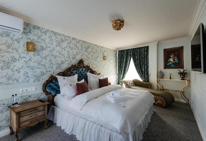 Ateneea Luxury Rooms