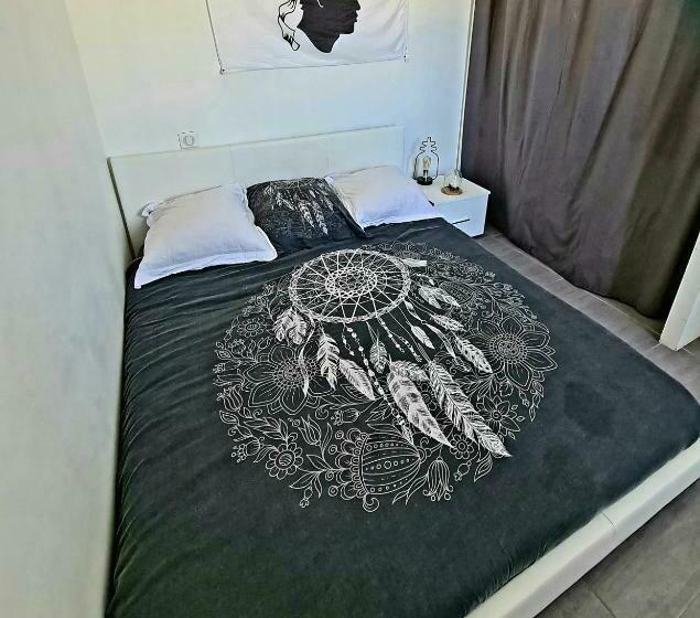 Bed and Breakfast Chambre Privée Dans Un Très Bel Appartement Sur Le Port