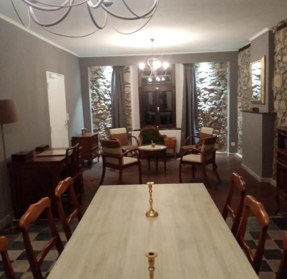 민박 Feel At Home In Warre, Durbuy