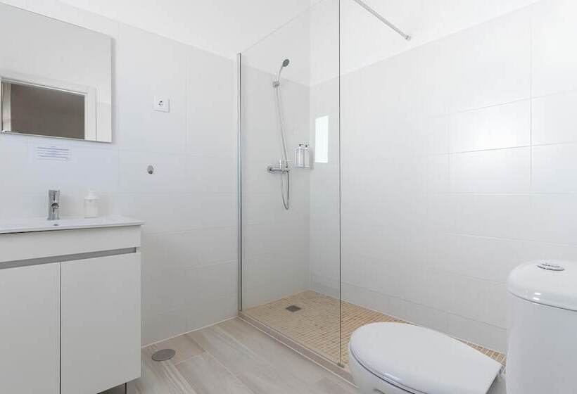 مبيت وإفطار Galagana Charm House