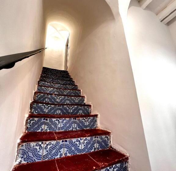 مبيت وإفطار Lb Home