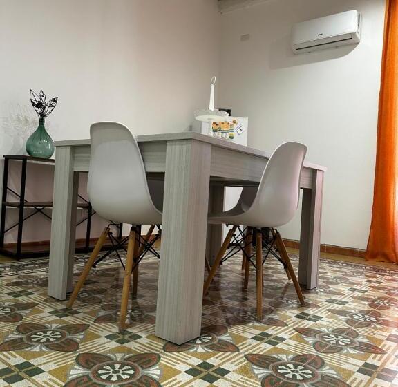 مبيت وإفطار Lb Home