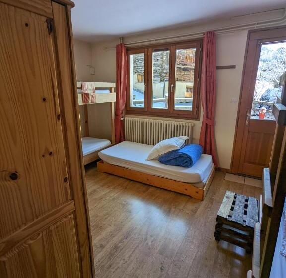 צימר Les Arolles   Gîte D étape Et De Séjour