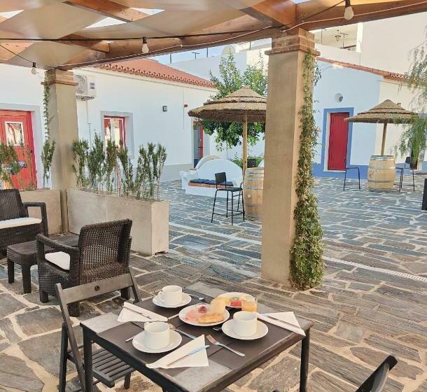 مبيت وإفطار Luxury Palm Suites