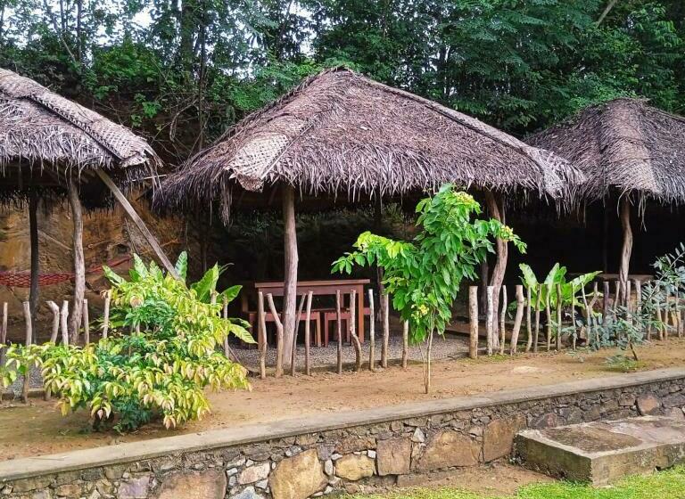 Bed and Breakfast Sawandara Garden